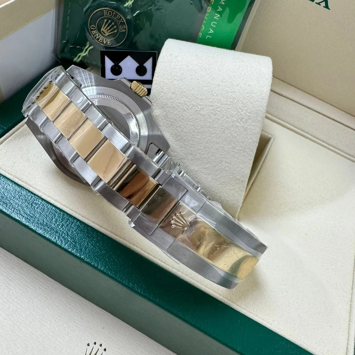 Rolex Submariner 40 – Gray Dial – Rolesor