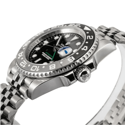 Rolex GMT-Master II 126710GRNR “Bruce Wayne”